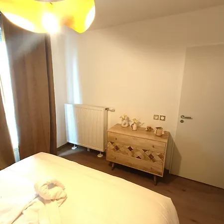 Appartamento T3 Luxe Neuf 6p 2 Ch 2 Salle De Bain Parking Prive En Sous Sol Lit Bebe C105 *